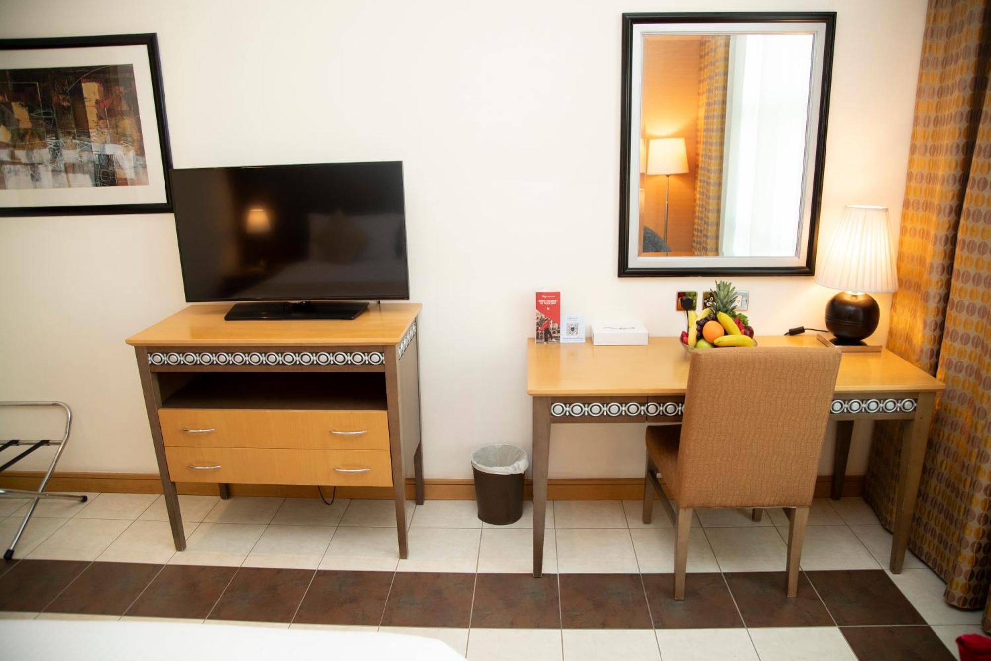 Copthorne Al Jahra Hotel & Resort Kuwait City Bagian luar foto
