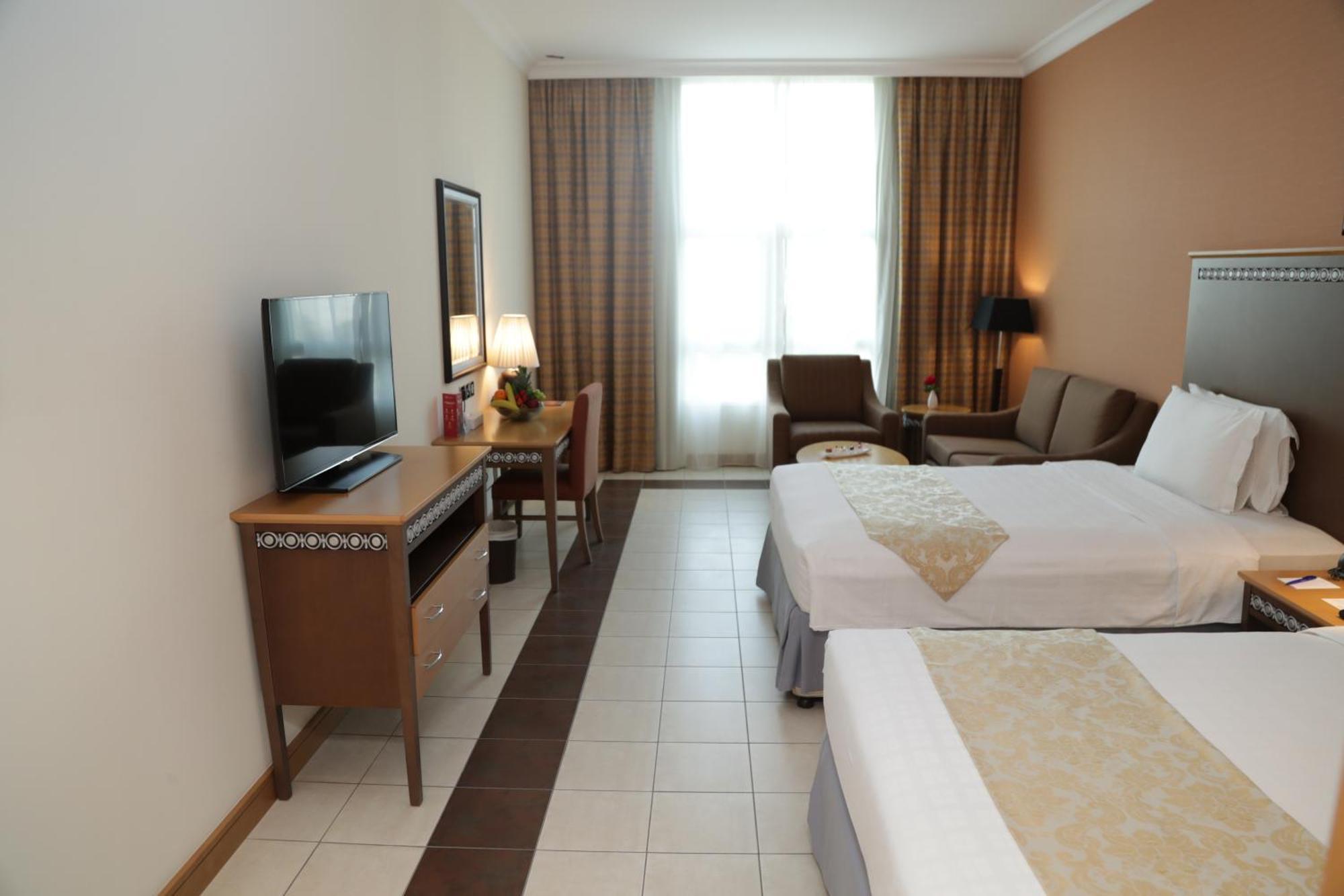 Copthorne Al Jahra Hotel & Resort Kuwait City Bagian luar foto