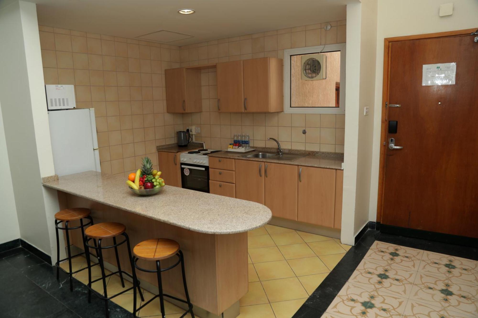 Copthorne Al Jahra Hotel & Resort Kuwait City Bagian luar foto