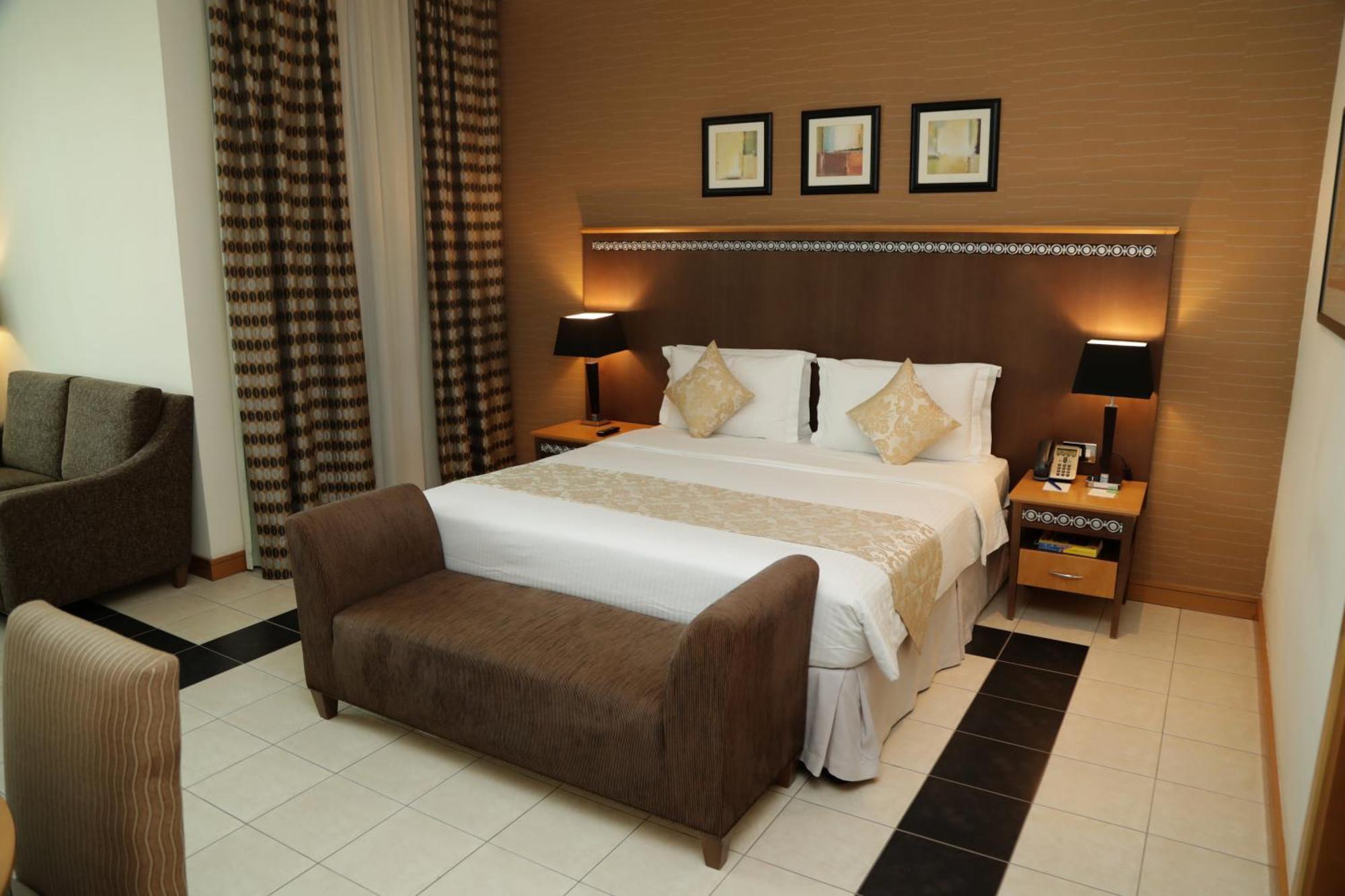 Copthorne Al Jahra Hotel & Resort Kuwait City Bagian luar foto