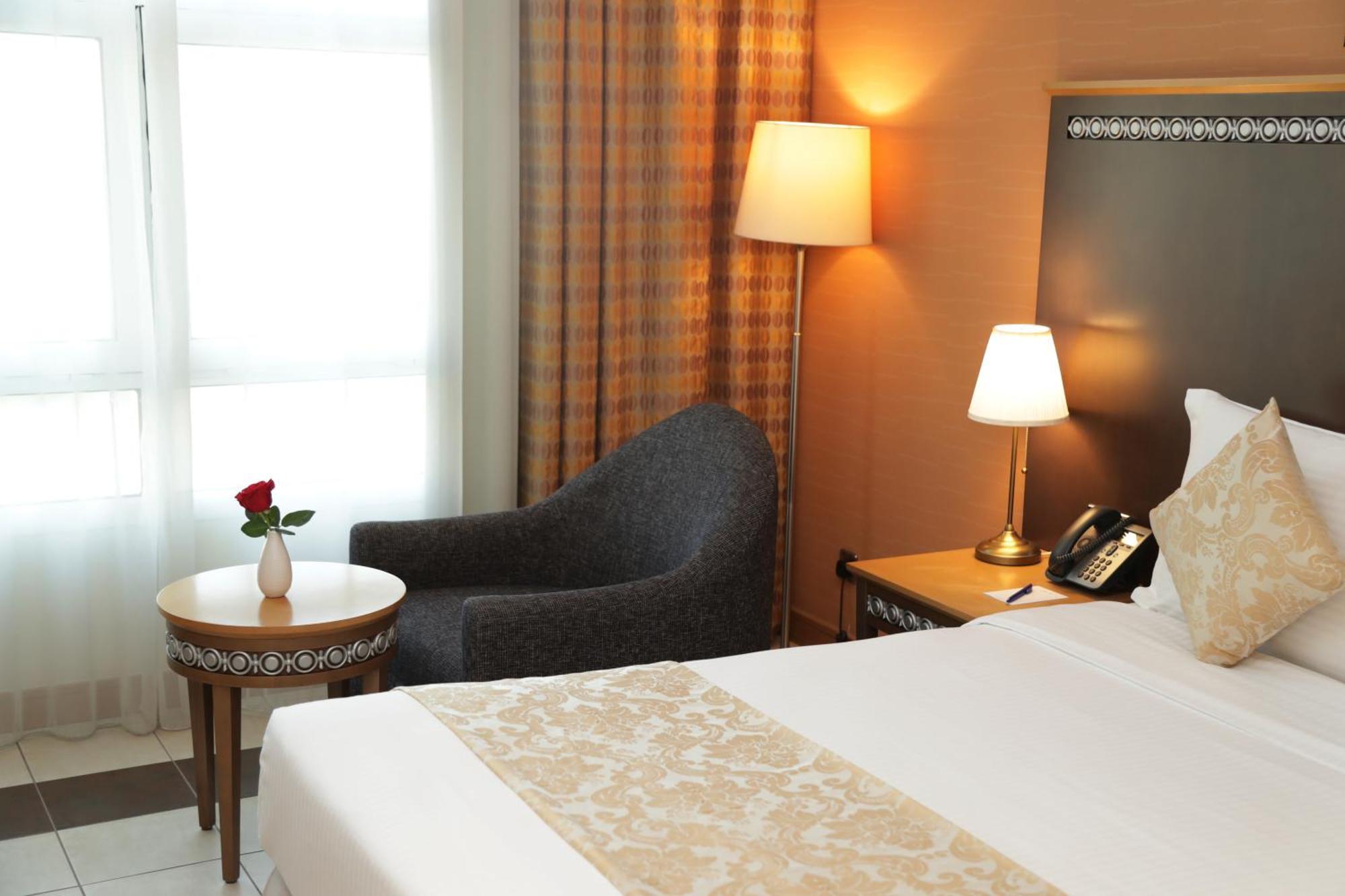 Copthorne Al Jahra Hotel & Resort Kuwait City Bagian luar foto