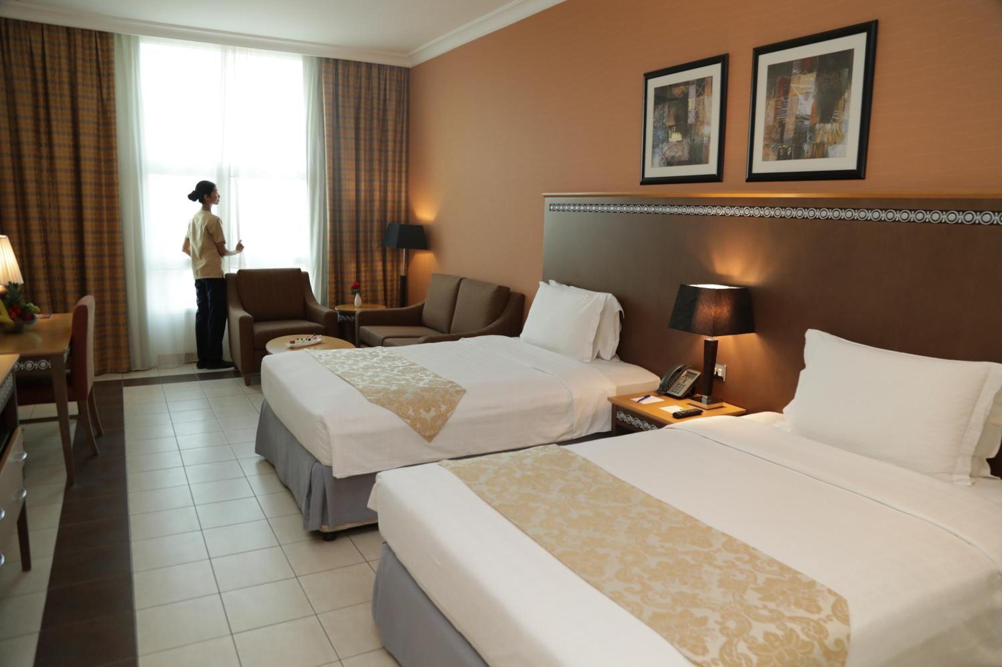 Copthorne Al Jahra Hotel & Resort Kuwait City Bagian luar foto