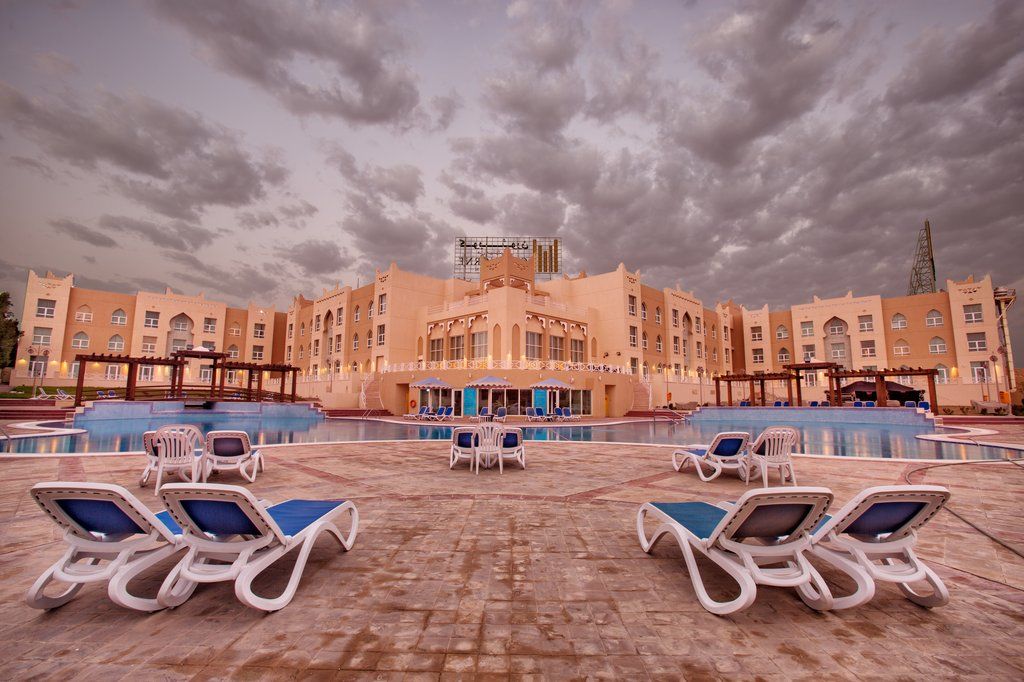 Copthorne Al Jahra Hotel & Resort Kuwait City Bagian luar foto